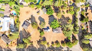 19450 Old Winery Road Image #1